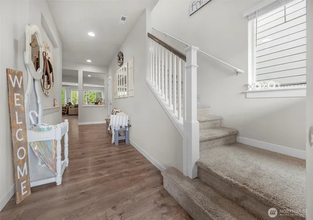 Photo 3 of Sale Pending at 10507 35th Street NE, Lake Stevens, WA 98258 | MLS# NWM2514696 | Listing updated on 2026-09-29