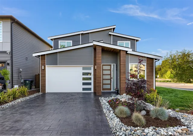 Photo 1 of Single family home for sale at 6229 N Beulah Ave, Ferndale, WA 98248 | MLS# NWM2514724 | Listing updated on 2026-09-21