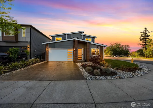Photo 2 of Single family home for sale at 6229 N Beulah Ave, Ferndale, WA 98248 | MLS# NWM2514724 | Listing updated on 2026-09-21