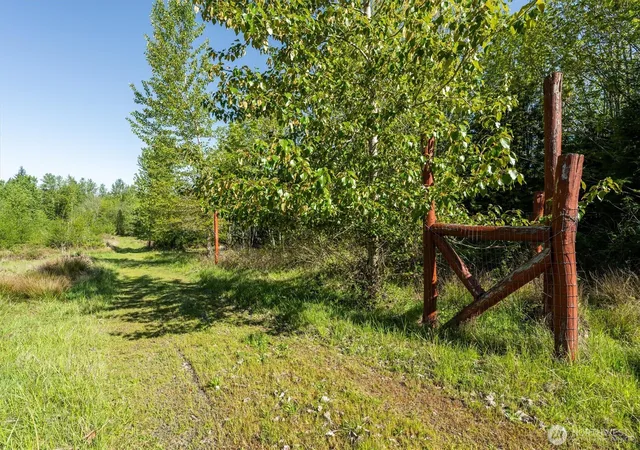 Photo 3 of Land for sale at 0 Nka Tybren Hts, Kelso, WA 98626 | MLS# NWM2514752 | Listing updated on 2026-09-21