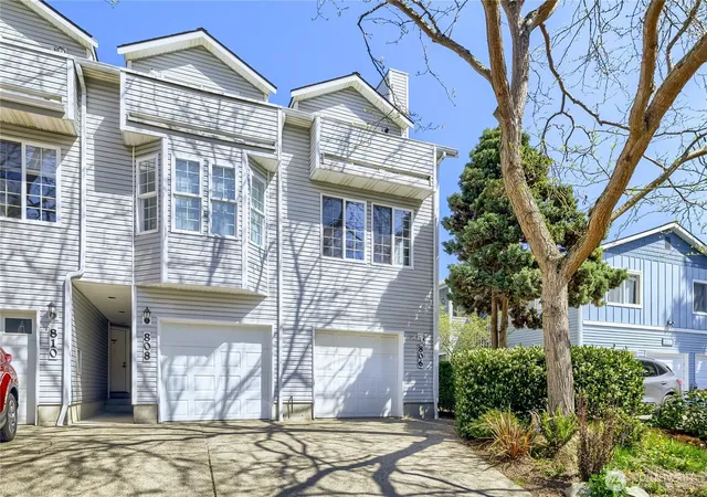 Photo 1 of Townhouse for sale at 806 Nw 52nd Street, Seattle, WA 98107 | MLS# NWM2514769 | Listing updated on 2026-09-25