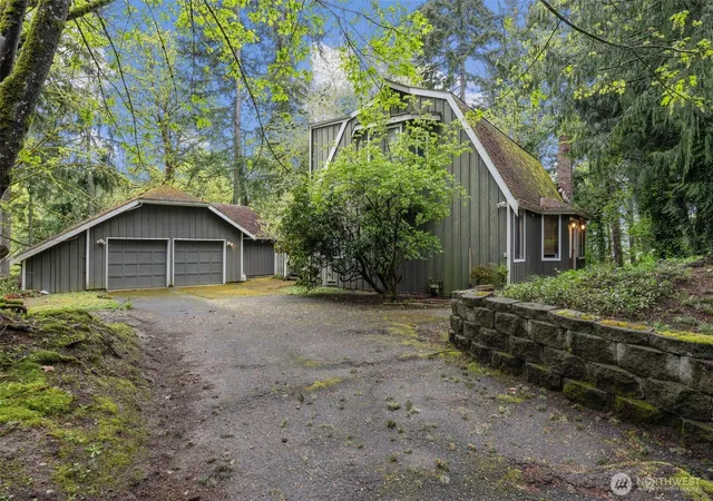 Photo 4 of Land for sale at 611 208th Avenue SE, Sammamish, WA 98074 | MLS# NWM2514820 | Listing updated on 2026-09-21