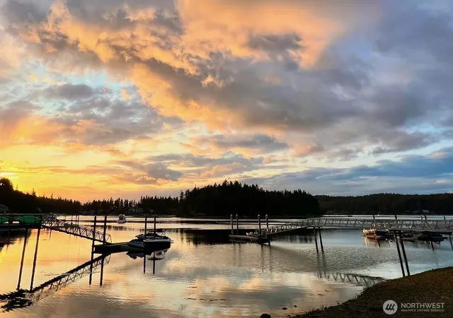Photo 3 of Single family home for sale at 582 N Shore Blvd, Fox Island, WA 98333 | MLS# NWM2514888 | Listing updated on 2026-09-26