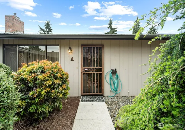 Photo 3 of Condo for sale at 3513 Ne 45th Street #A, Vancouver, WA 98661 | MLS# NWM2514944 | Listing updated on 2026-10-02