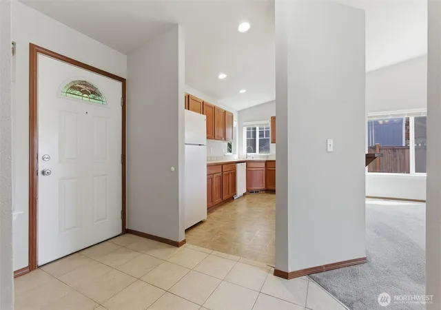 Photo 3 of Single family home for sale at 182 Wind River Dr, Chehalis, WA 98532 | MLS# NWM2514984 | Listing updated on 2026-09-21