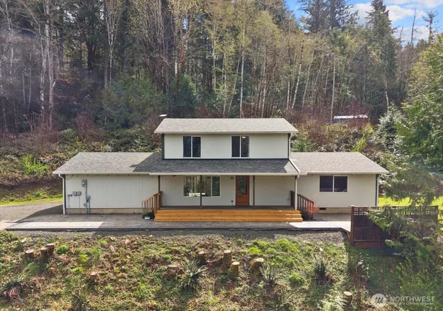 Photo 3 of Single family home for sale at 508 Summit Lake Shore Dr Nw, Olympia, WA 98502 | MLS# NWM2515045 | Listing updated on 2026-09-30
