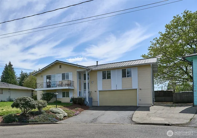 Photo 1 of Single family home for sale at 22617 108th Avenue Se, Kent, WA 98031 | MLS# NWM2515053 | Listing updated on 2026-09-21