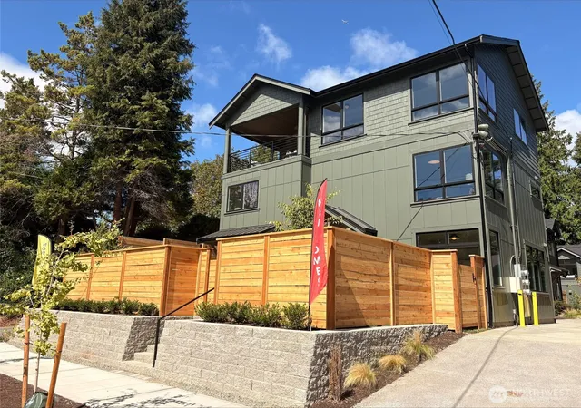 Photo 3 of Single family home for sale at 3020 Northeast 95th, Seattle, WA 98115 | MLS# NWM2515108 | Listing updated on 2026-09-21