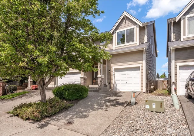 Photo 1 of Townhouse for sale at 21404 104th Street Ct E, Bonney Lake, WA 98391 | MLS# NWM2515127 | Listing updated on 2026-09-21