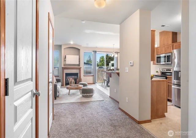 Photo 3 of Townhouse for sale at 21404 104th Street Ct E, Bonney Lake, WA 98391 | MLS# NWM2515127 | Listing updated on 2026-09-21