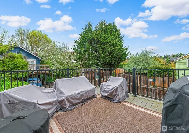 Photo 3 of Single family home for sale at 836 NW Market St, Seattle, WA 98107 | MLS# NWM2515170 | Listing updated on 2026-09-21
