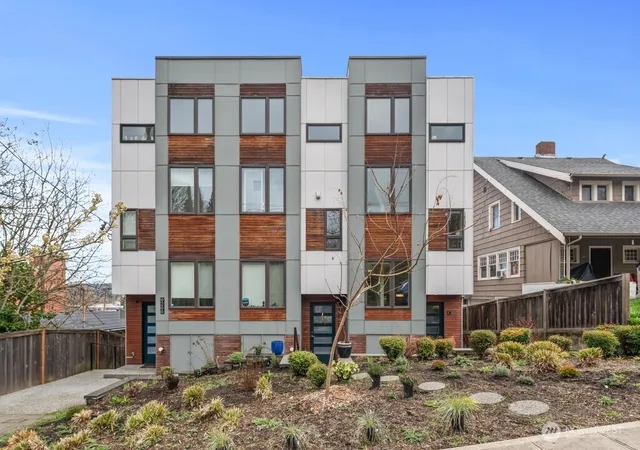 Photo 2 of Townhouse for sale at 9266 50th Avenue S #C, Seattle, WA 98118 | MLS# NWM2515233 | Listing updated on 2026-09-22