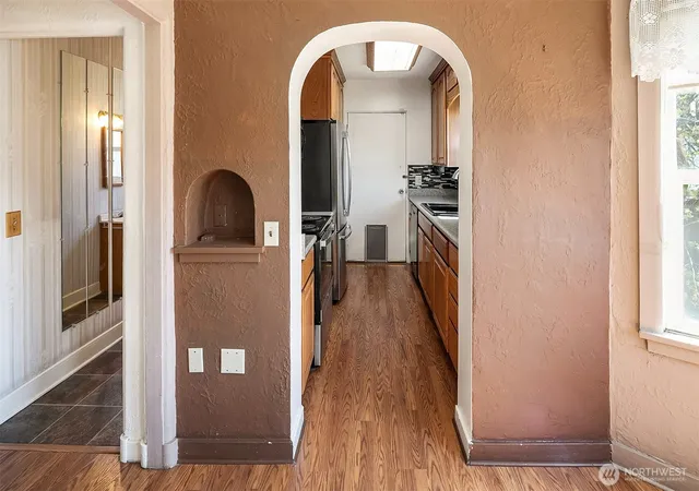 Photo 4 of Single family home for sale at 109 W 3rd Street, Cle Elum, WA 98922 | MLS# NWM2515285 | Listing updated on 2026-09-29