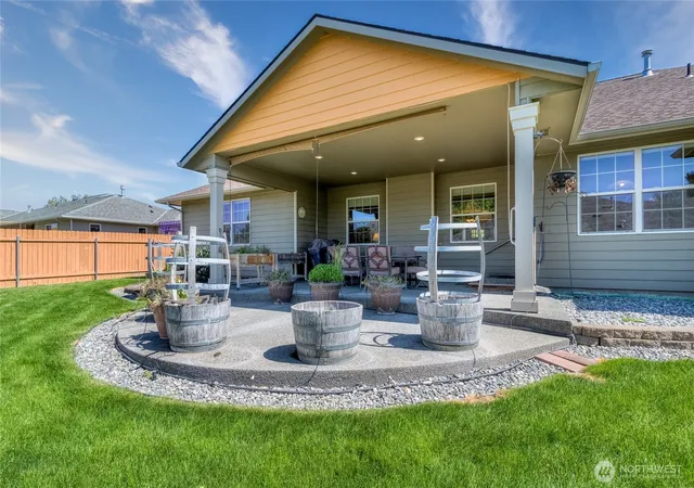 Photo 1 of Single family home for sale at 1972 Gemstone Dr, Walla Walla, WA 99362 | MLS# NWM2515309 | Listing updated on 2026-09-22