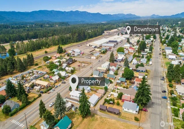 Photo 3 of Single family home for sale at 819 1st Street, Cle Elum, WA 98922 | MLS# NWM2515329 | Listing updated on 2026-09-21