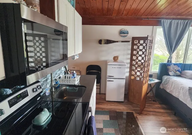 Photo 3 of Condo for sale at 757 Ocean Ct Nw #20, Ocean Shores, WA 98569 | MLS# NWM2515332 | Listing updated on 2026-09-21