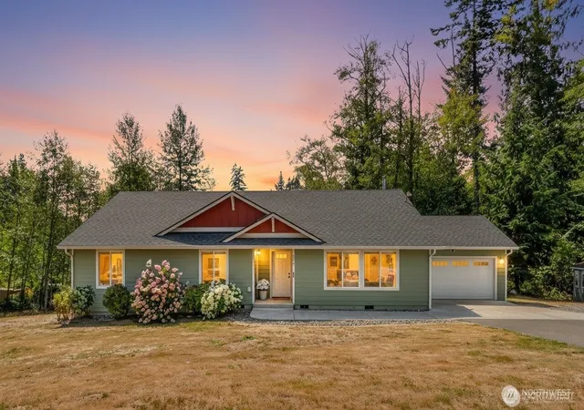 Photo 4 of Single family home for sale at 214 280Th St Ne, Arlington, WA 98223 | MLS# NWM2515463 | Listing updated on 2026-09-30