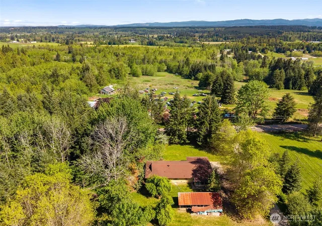 Photo 3 of Single family home for sale at 334 Burchett Rd, Onalaska, WA 98570 | MLS# NWM2515478 | Listing updated on 2026-09-21