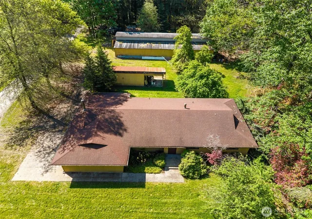 Photo 4 of Single family home for sale at 334 Burchett Rd, Onalaska, WA 98570 | MLS# NWM2515478 | Listing updated on 2026-09-21