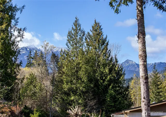 Photo 4 of Single family home for sale at 3962 Deer Park Rd, Port Angeles, WA 98362 | MLS# NWM2515499 | Listing updated on 2026-10-02