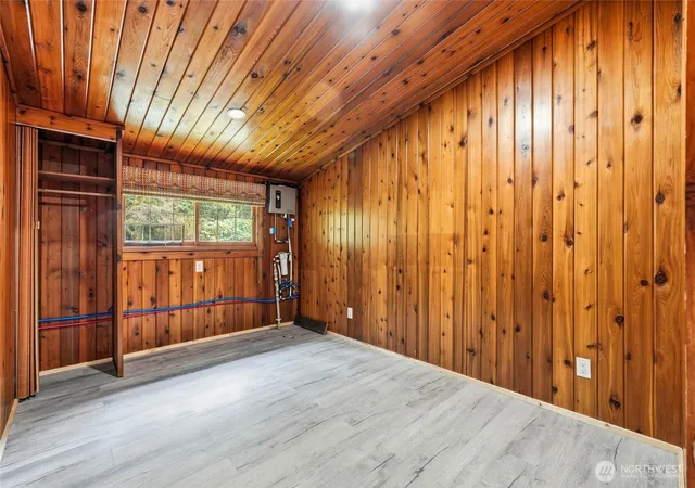 Photo 4 of Sale Pending at 35118 311th Place NE, Arlington, WA 98223 | MLS# NWM2515561 | Listing updated on 2026-09-25