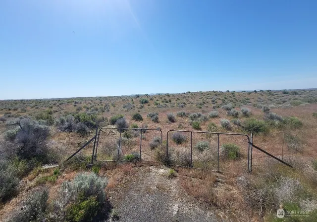 Photo 1 of Land for sale at 0 Parcel No 161567000, Moses Lake, WA 98837 | MLS# NWM2515562 | Listing updated on 2026-09-21