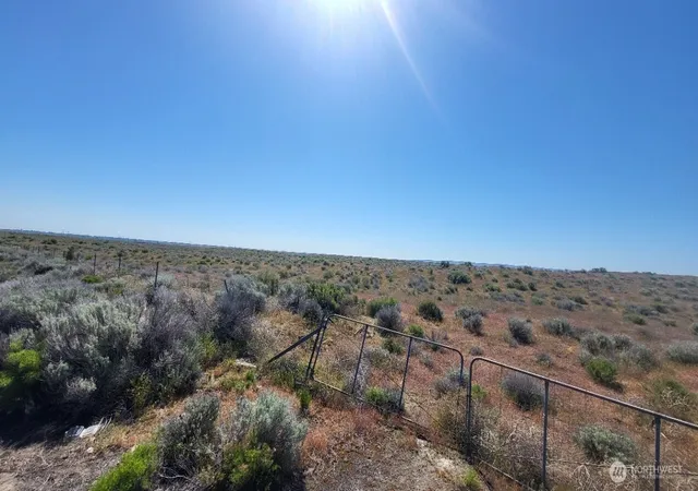 Photo 2 of Land for sale at 0 Parcel No 161567000, Moses Lake, WA 98837 | MLS# NWM2515562 | Listing updated on 2026-09-21