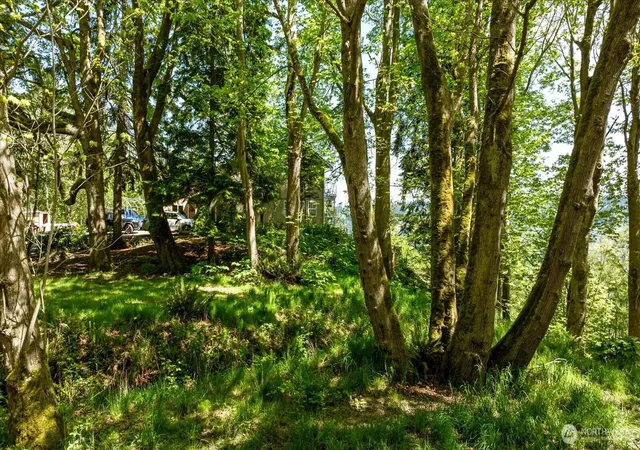 Photo 3 of Land for sale at 8119 Sand Dollar Ln, Clinton, WA 98236 | MLS# NWM2515564 | Listing updated on 2026-09-21