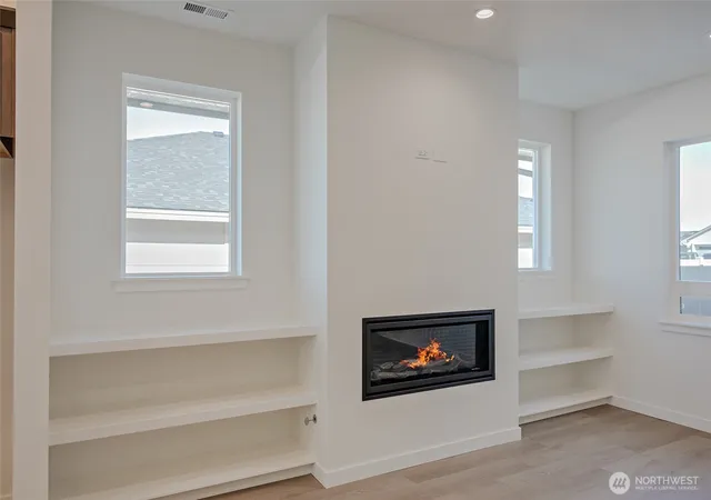 Photo 3 of Single family home for sale at 106 E Chinook Rd, Ellensburg, WA 98926 | MLS# NWM2515686 | Listing updated on 2026-09-21