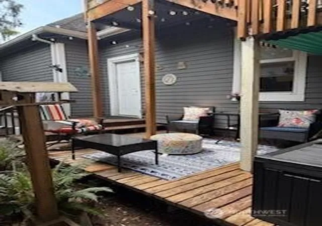 Photo 3 of Multi family home for sale at 232 4th Avenue Nw, Puyallup, WA 98371 | MLS# NWM2515748 | Listing updated on 2026-09-21
