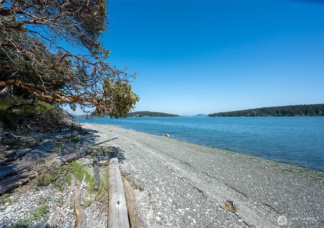 Photo 2 of Land for sale at 1484 Islandale Rd, Lopez Island, WA 98261 | MLS# NWM2515772 | Listing updated on 2026-09-30