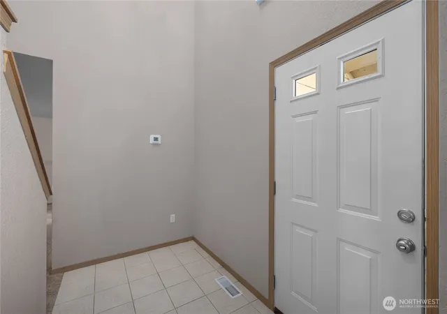 Photo 3 of Single family home for sale at 3608 Bittersweet St Se, Olympia, WA 98501 | MLS# NWM2515784 | Listing updated on 2026-10-01