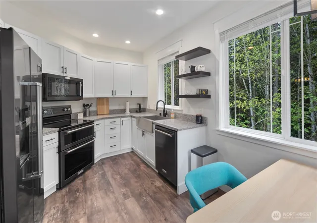 Photo 3 of Townhouse for sale at 4491 248th Lane SE, Sammamish, WA 98029 | MLS# NWM2515796 | Listing updated on 2026-09-21