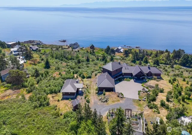 Photo 2 of Single family home for sale at 115 Clipper Way, Friday Harbor, WA 98250 | MLS# NWM2515849 | Listing updated on 2026-09-21