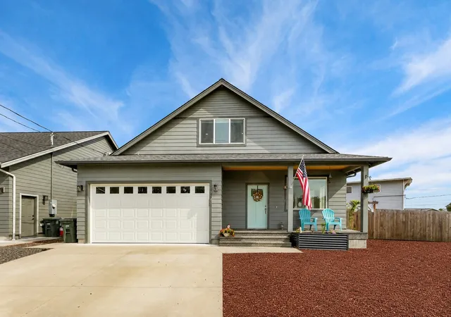 Photo 1 of Single family home for sale at 4123 Stuart Cir, Ferndale, WA 98248 | MLS# NWM2515888 | Listing updated on 2026-09-24