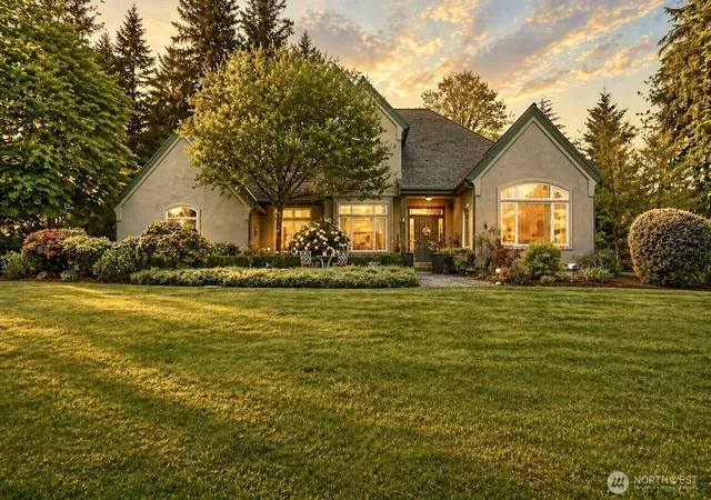 Photo 2 of Single family home for sale at 18248 240th Avenue Se, Maple Valley, WA 98038 | MLS# NWM2515912 | Listing updated on 2026-09-21