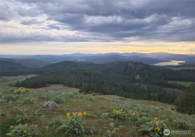 Photo 3 of Land for sale at 0 Fruitland Valley Rd, Fruitland, WA 99129 | MLS# NWM2515982 | Listing updated on 2026-09-21