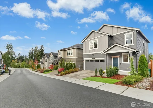 Photo 1 of Sale Pending at 13030 13th Place W #39, Everett, WA 98204 | MLS# NWM2516208 | Listing updated on 2026-09-25