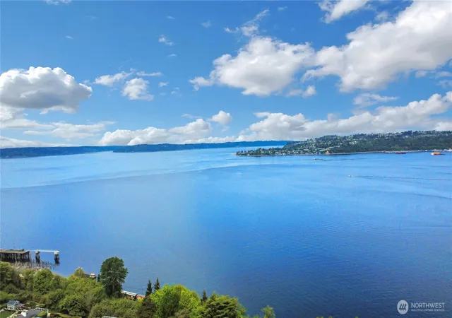 Photo 2 of Condo for sale at 523 N C St #3, Tacoma, WA 98403 | MLS# NWM2516238 | Listing updated on 2026-09-21