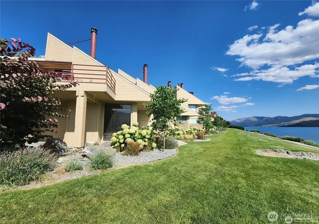 Photo 4 of House for sale at 1 Nekquelekin 411 J, Manson, WA 98831 | MLS# NWM2516282 | Listing updated on 2026-09-21