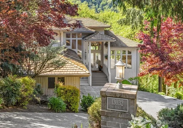 Photo 2 of Single family home for sale at 13032 204th Place Se, Issaquah, WA 98027 | MLS# NWM2516354 | Listing updated on 2026-10-02