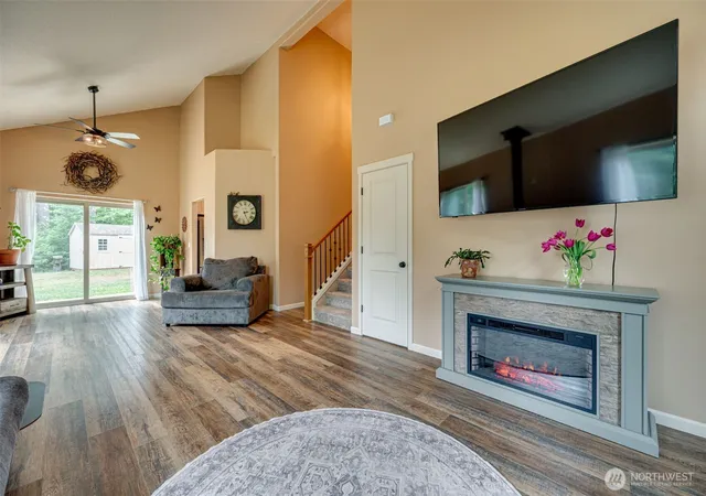 Photo 3 of Single family home for sale at 118 Bald Eagle Rd, Ariel, WA 98603 | MLS# NWM2516368 | Listing updated on 2026-09-21
