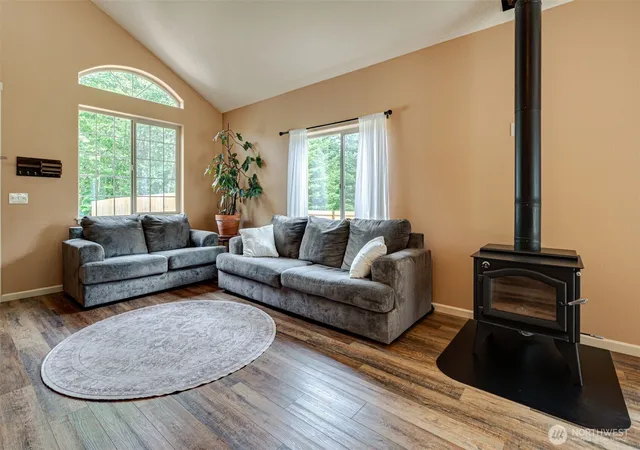 Photo 4 of Single family home for sale at 118 Bald Eagle Rd, Ariel, WA 98603 | MLS# NWM2516368 | Listing updated on 2026-09-21