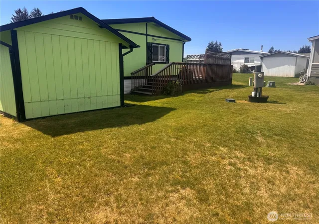 Photo 4 of Manufactured home for sale at 57 Clemons Rd #15, Montesano, WA 98563 | MLS# NWM2516434 | Listing updated on 2026-09-21
