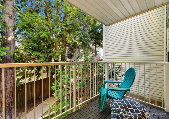 Photo 4 of Condo for sale at 4106 Factoria Blvd SE #205, Bellevue, WA 98006 | MLS# NWM2516461 | Listing updated on 2026-09-21