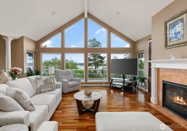 Photo 3 of Single family home for sale at 2390 Sw Freund St, Oak Harbor, WA 98277 | MLS# NWM2516468 | Listing updated on 2026-09-21