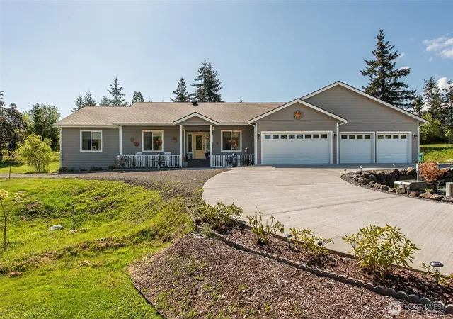 Photo 3 of Single family home for sale at 192 Michael Earl Way, Sequim, WA 98382 | MLS# NWM2516473 | Listing updated on 2026-09-21