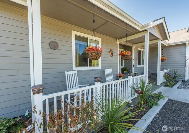 Photo 4 of Single family home for sale at 192 Michael Earl Way, Sequim, WA 98382 | MLS# NWM2516473 | Listing updated on 2026-09-21