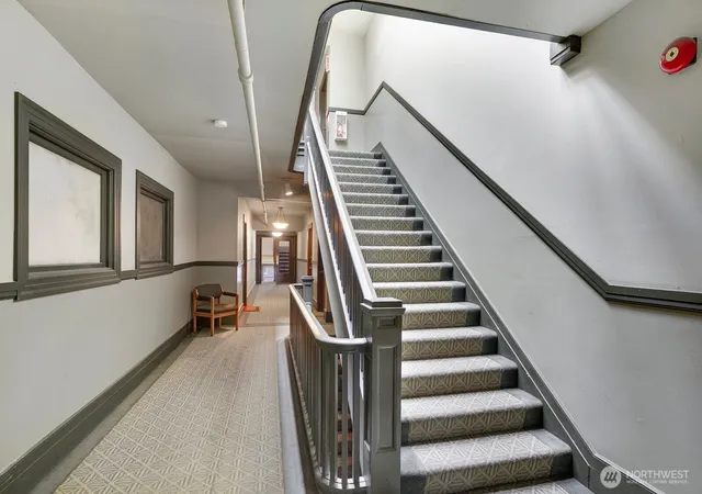 Photo 3 of Condo for sale at 7 Harrison St #39, Seattle, WA 98109 | MLS# NWM2516533 | Listing updated on 2026-10-01