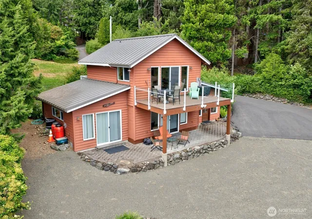 Photo 3 of Single family home for sale at 160 N Triton Head Dr, Lilliwaup, WA 98555 | MLS# NWM2516623 | Listing updated on 2026-09-21